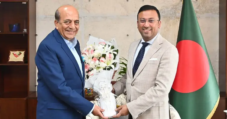 পররাষ্ট্র প্রতিমন্ত্রীর সঙ্গে ভারতীয় হাইকমিশনার